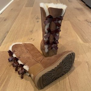 Authentic Tall style UGG boots with bows 6